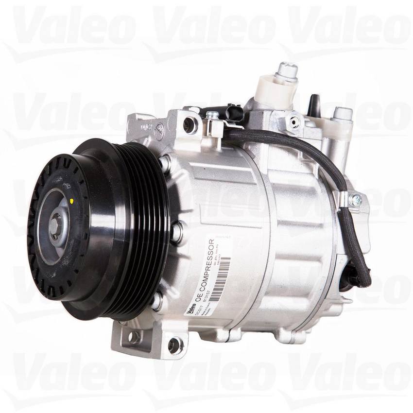 Mercedes A/C Compressor (New) 002230661180 - Valeo 813157